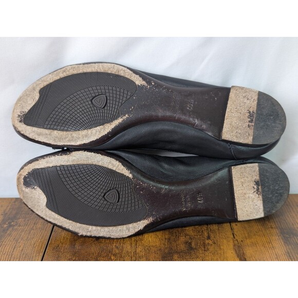 AGL Monika Patent Cap Toe Ballet Flats 40 Buckle Ballerina  AGL Attilio Giusti Leombruni Monika Ballet Flat Patent Cap Toe Black Buckle 40.5
